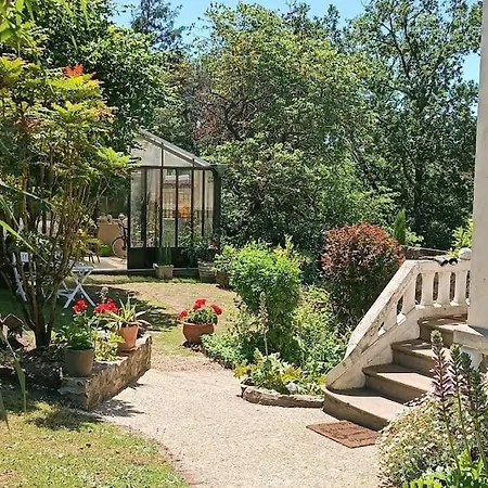 Semesterbostad De Charme Atypique Vue Panoramique Montrevault