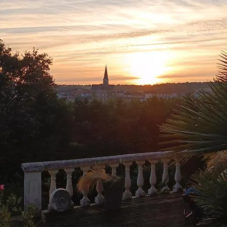 De Charme Atypique Vue Panoramique Semesterbostad