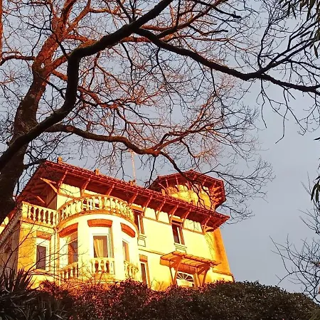 De Charme Atypique Vue Panoramique Holiday home *