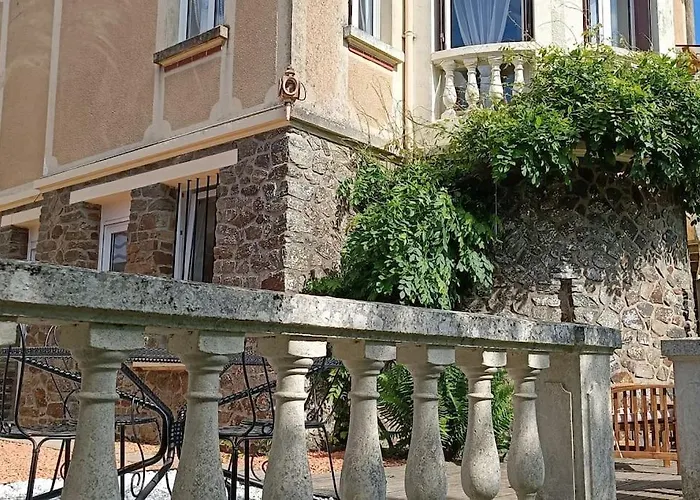 De Charme Atypique Vue Panoramique Nyaraló Montrevault