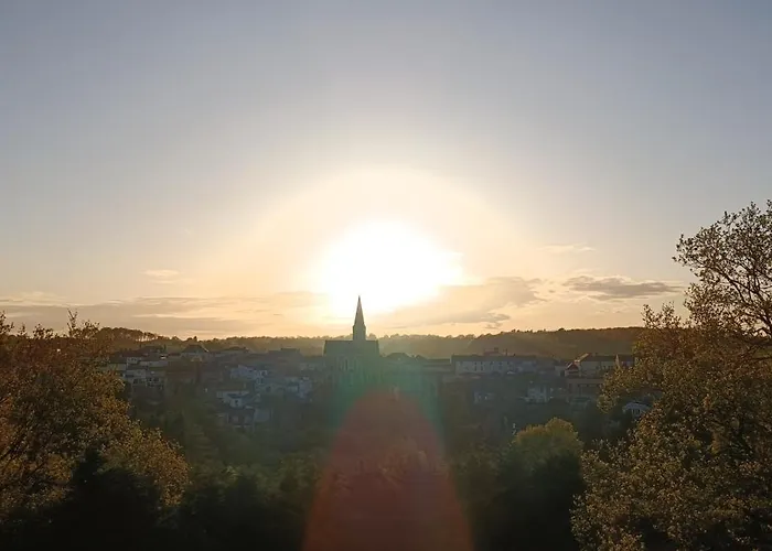 De Charme Atypique Vue Panoramique Nyaraló *